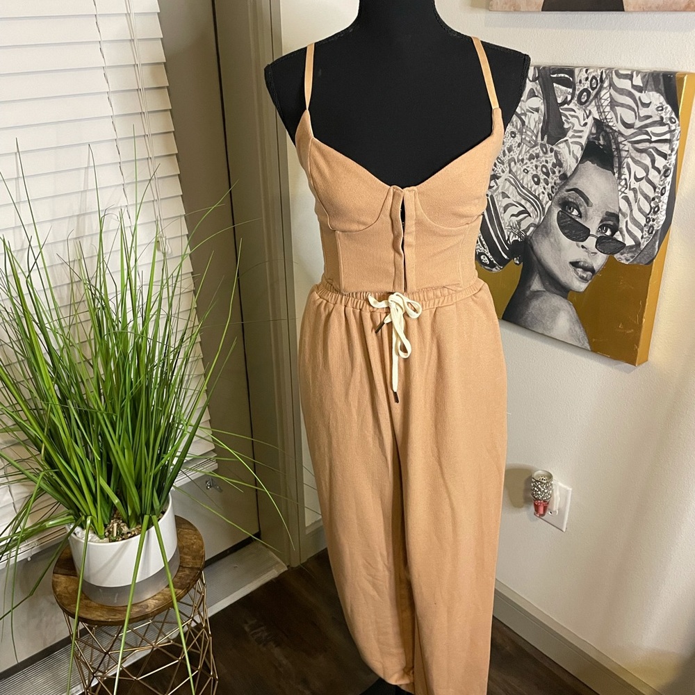 Two piece jogger set, tan, Large